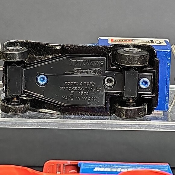 Vintage 1970s-80s Matchbox Diecast Cars Vintage Collection Of 6 Delivery Trucks - Picture 13 of 16